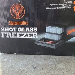Shot glass freezer 