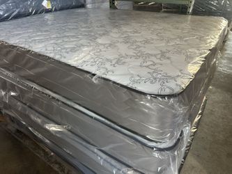Cal King/King Mattress - Delivery Available