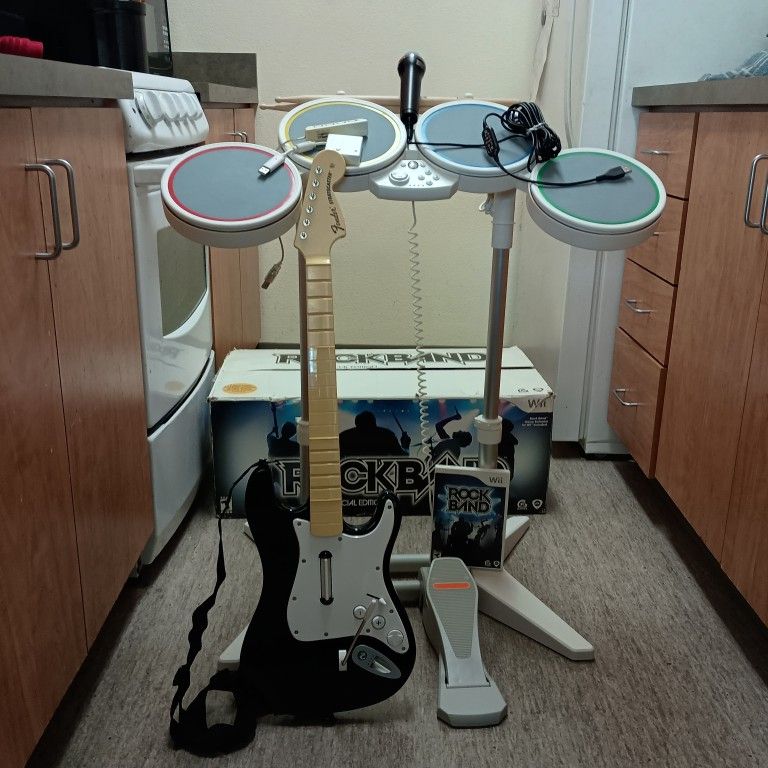 Rock Band Set, Complete in Box, for Nintendo Wii, in good condition, Tested, Working.