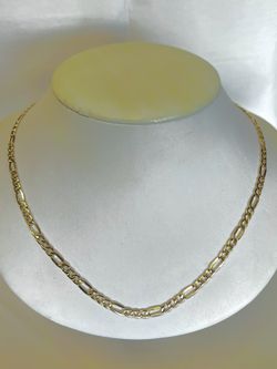 New Figaro Chain 10Kt Yellow Gold.