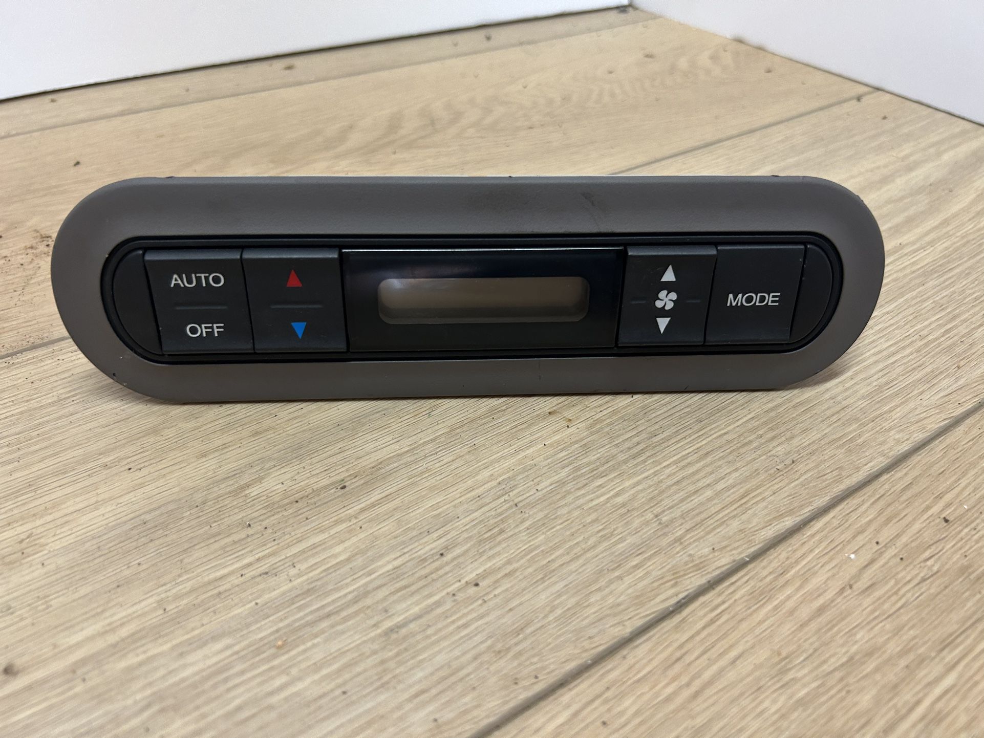 2005-2010 Honda Odyssey Rear Digital AC Heat Temp Climate Control Switch OEM