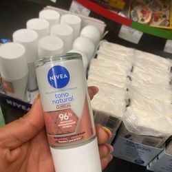 Nivea Deodorant 