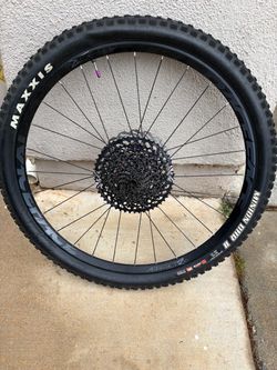 MTB Rear Wheel 27.5 tire/mullet