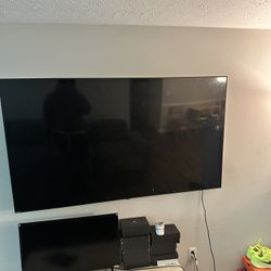 75” Tv Cracked Screen FREE
