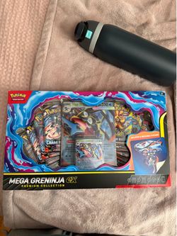 Greninja premium collection box