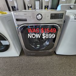 5.2 Cu. Ft. Mega Capacity Smat Wifi Enabled Front Load Washer