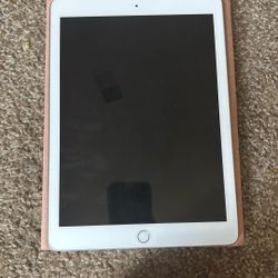 Apple iPad 12.9 Inch 