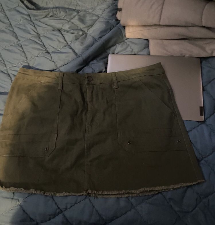 green jean skirt 2x
