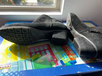 Blondo Waterproof Ankle Boots Size 11M Black Suede