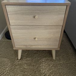 Nightstand/ End Table