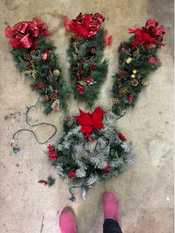 Christmas sprays and snowy wreath
