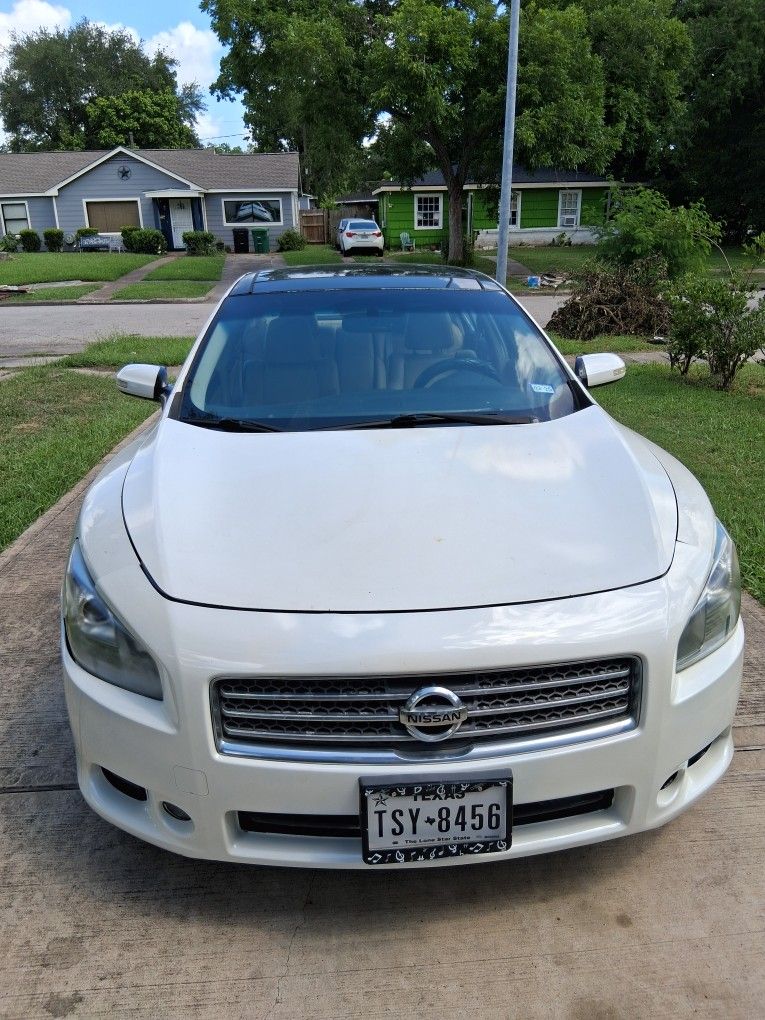 2009 Nissan Maxima