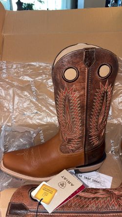 Ariat Western Cowboy Boots