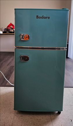 Bodare Retro Mini Fridge