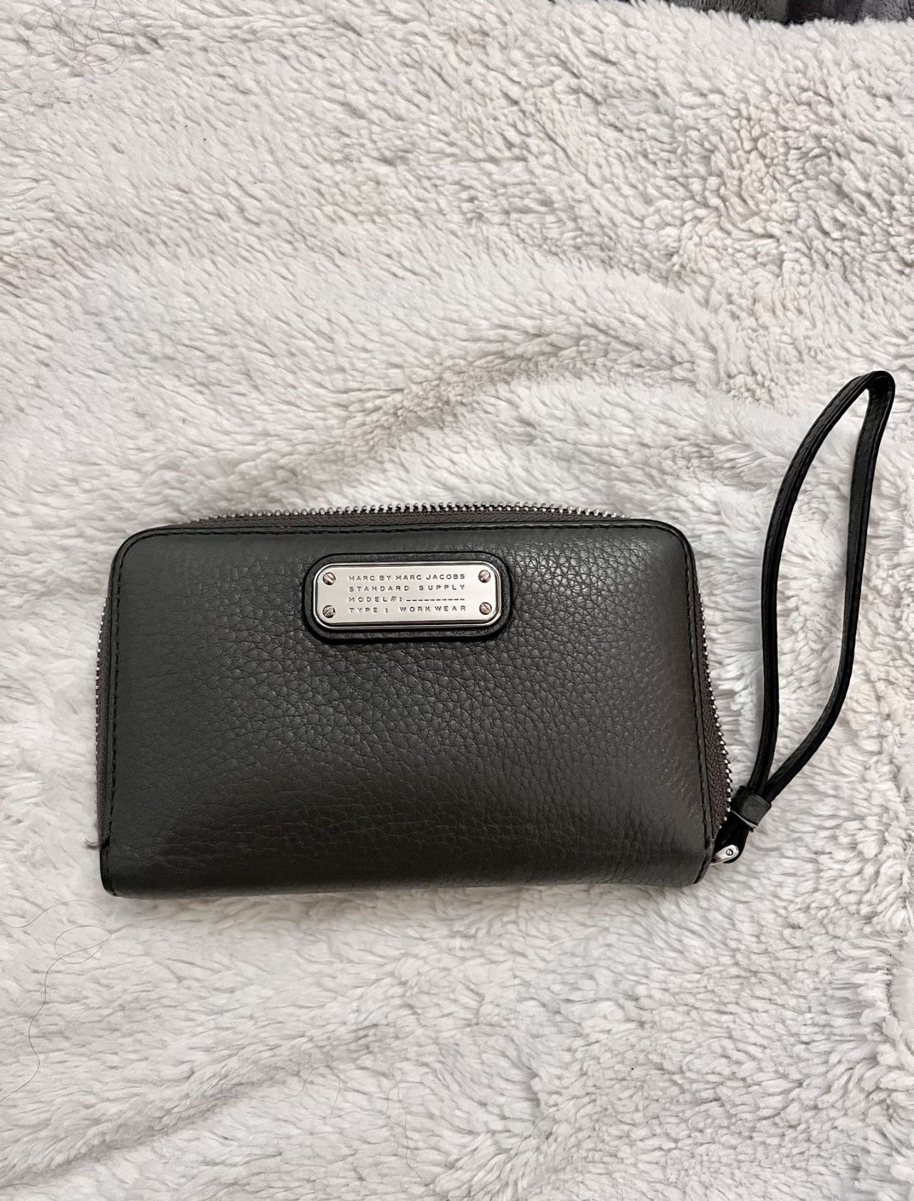 Marc Jacobs Wallet Wristlet