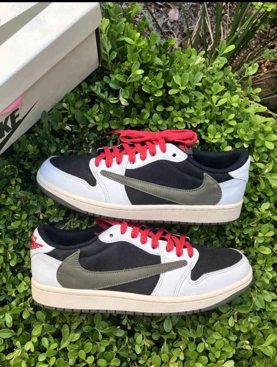Size 9.5w 8m - Jordan 1 Retro OG x Travis Scott Low Olive W