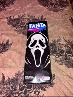 Very rare HTF Fanta Halloween scream raspberry flavored soda $15 each 12 pack