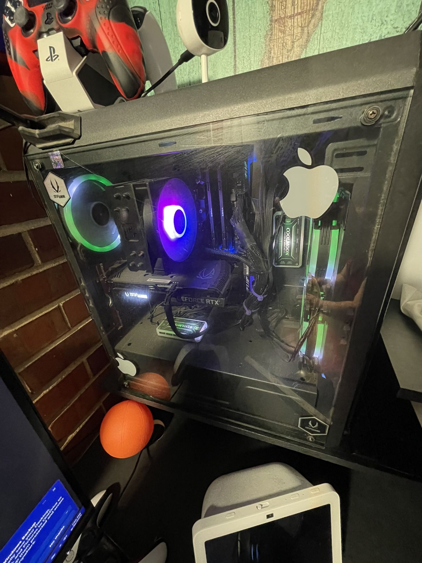 Custom Gaming Pc.