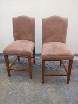 Bar Stools 2 included