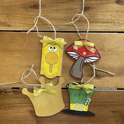 Ornaments, Alice In wonderland 