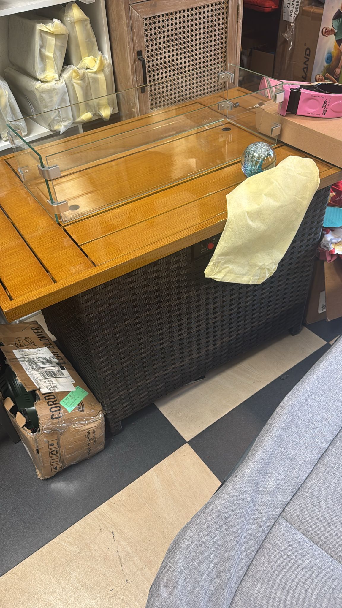 New Fire Pit In Original Box