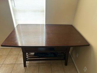 Kitchen table