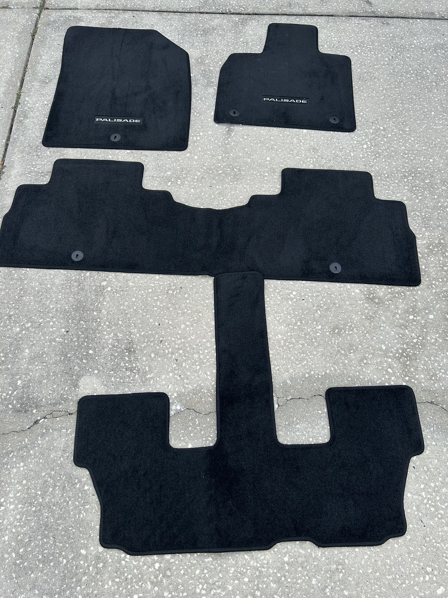 Hyundai Palisade Oem Floor Mats New