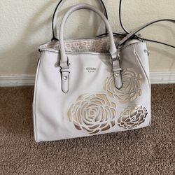 Beautiful Guess Purse