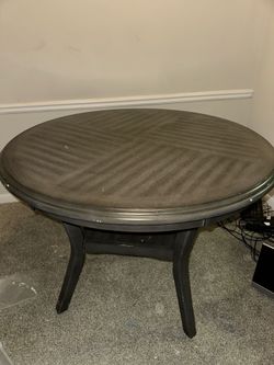 Dining room table