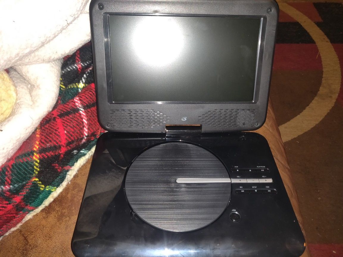 GPX portable DVD player with scream