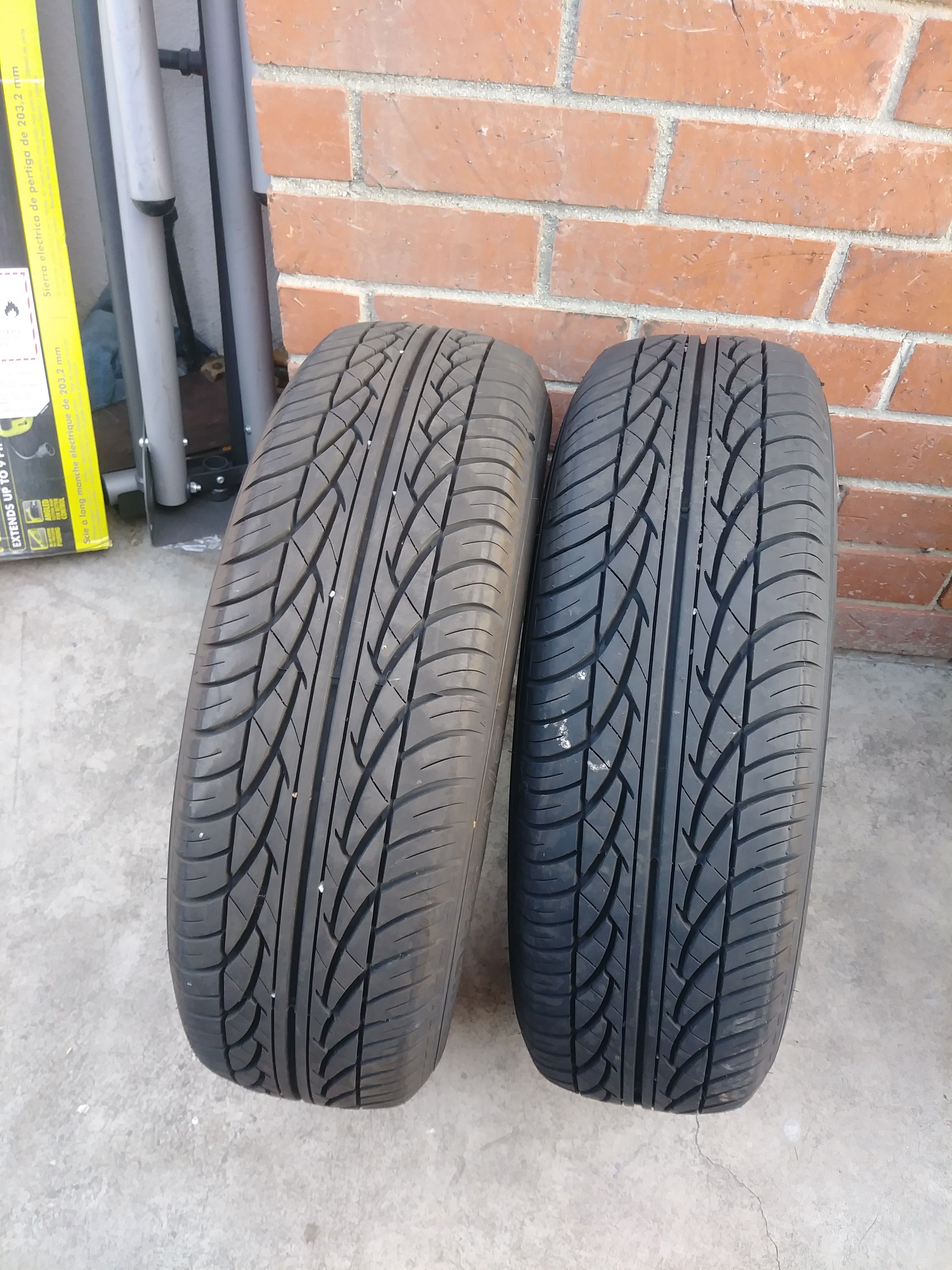 2 TIRES ASPEN TOURING A/S. 205 /70/R 15 TREAD 90%