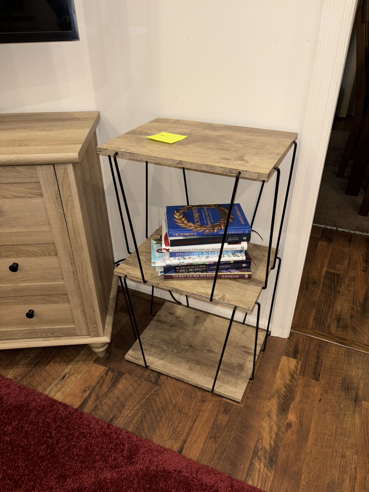 Accent Table