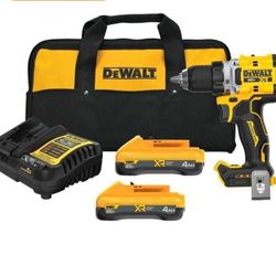 20V XR Lithium-lon Cordless Brushless 1/2 in. Drill/Driver Kit with (2) 4.0 Ah Batteries and Charger