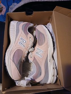 New Balance 2002r Rose Gris 