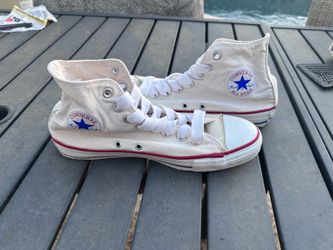 $45 Vintage Converse Chuck Taylor Cream Canvas Sneakers