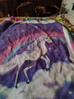 Unicorn Fleece Tie Blanket 
