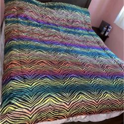 Zebra print comforter twin size 1 pillow case