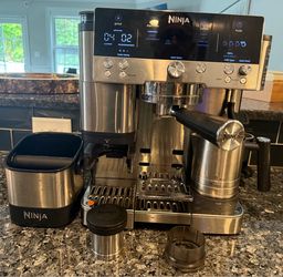 Ninja Luxe Café Premier Series 3-in-1 Espresso, Drip Coffee & Cold Brew Machine, an extra knock box.