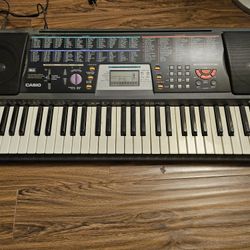 Casio 61 Key Eletronic Keyboard 