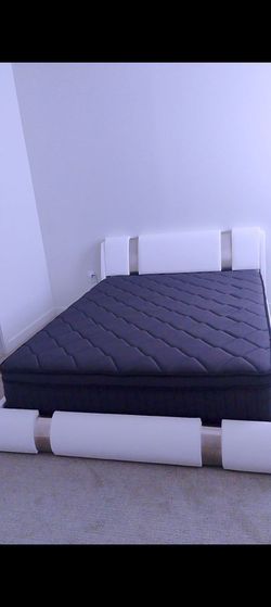 Bed and mattress for sale, it's a Queen size