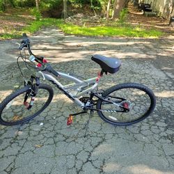 HYPER Bike 