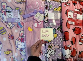 Hello Kitty Blankets 