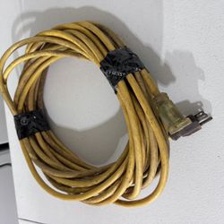 Heavy-Duty 50 ft Extension Cord – 12/3 Gauge – Outdoor / Contractor Grade