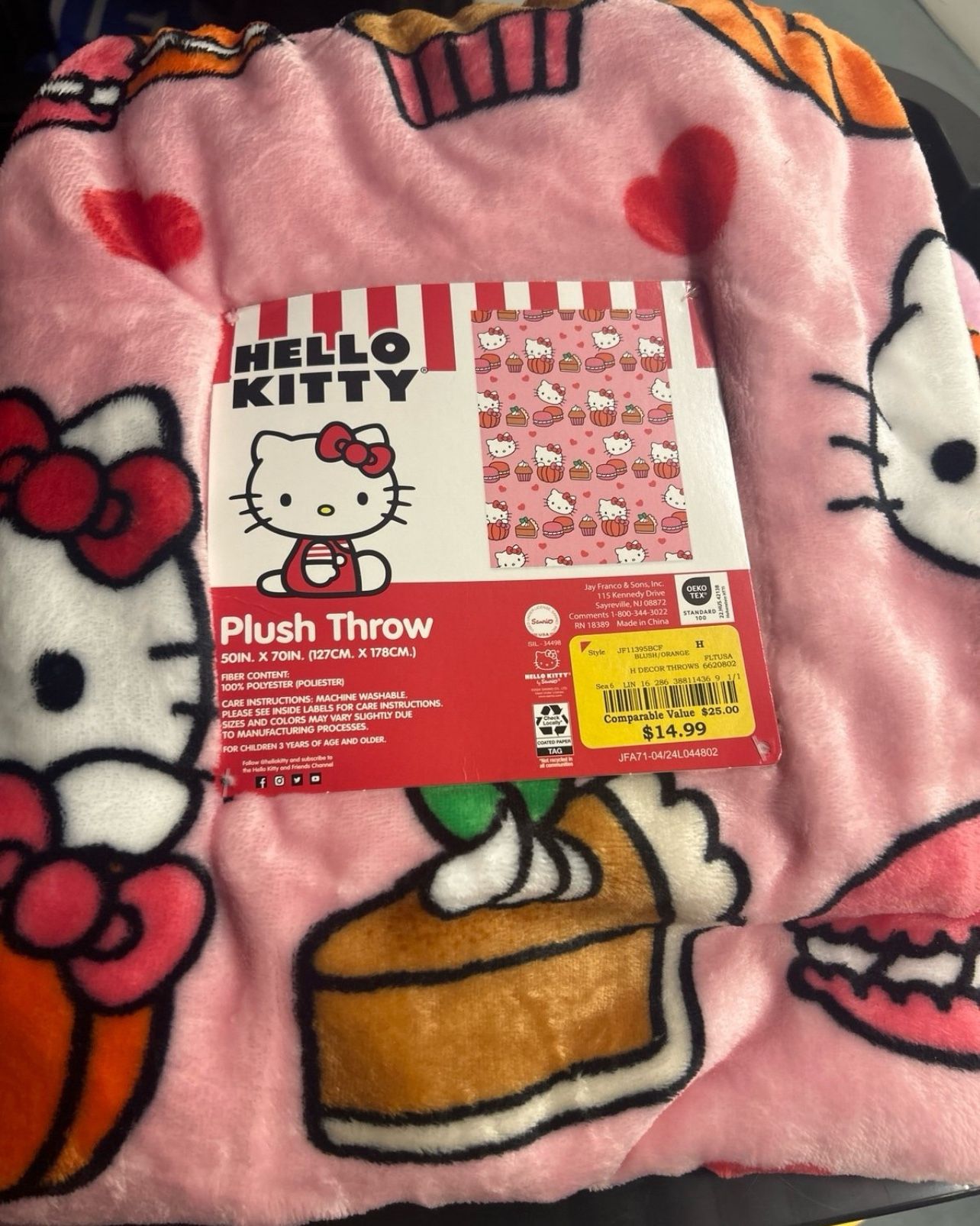 Hello Kitty Pink Fall Macaroon Blanket