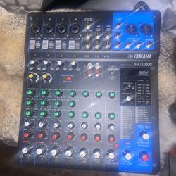 Yamaha Mixing Console