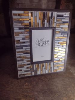 Manhatten photo frame