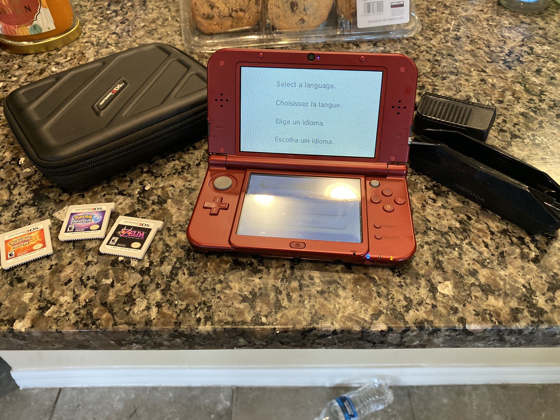 New Nintendo 3Ds with three games