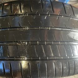 1 llanta 265/30ZR19 MICHELIN PILOT SUPER SPORT 