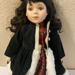 Vintage Porcelain Gorgeous Doll 