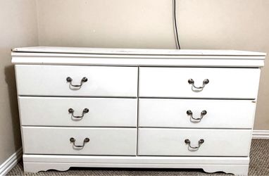 White 6-Drawer Dresser – Louis Philippe Style, Silver Pulls